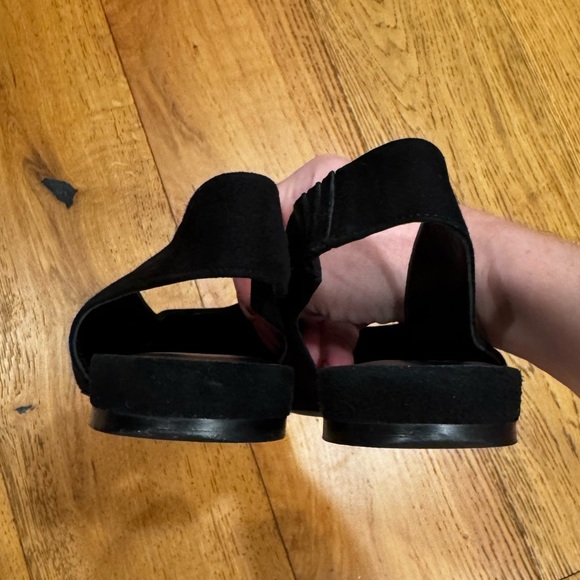 Everlane The V Slingback Flat in Black Suede Sz 8 - Picture 11 of 11
